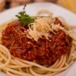 Bolognai spagetti gombával